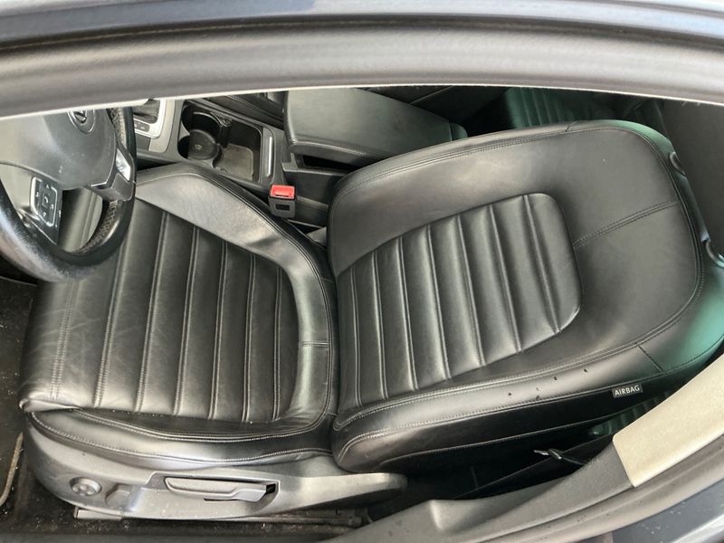 Volkswagen Passat 2.0 TDI Business Edition BlueMotion Tech 2014 – снимка 27