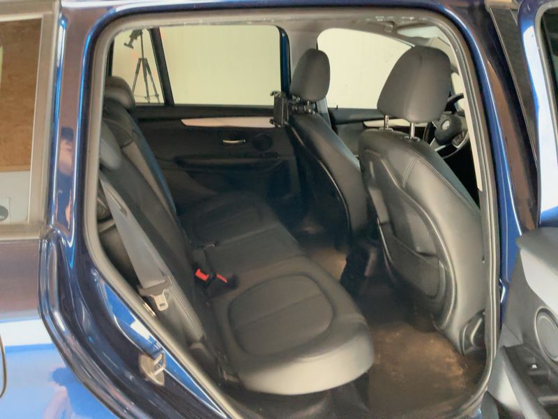 BMW 2er 216d Gran Tourer Advantage 2016 – снимка 19