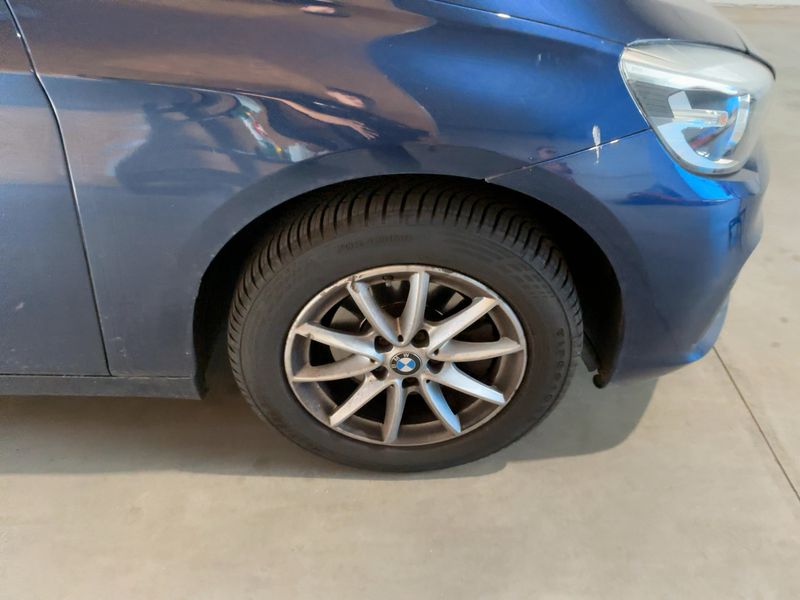 BMW 2er 216d Gran Tourer Advantage 2016 – снимка на щета 11