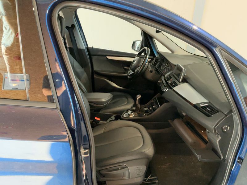 BMW 2er 216d Gran Tourer Advantage 2016 – снимка 16