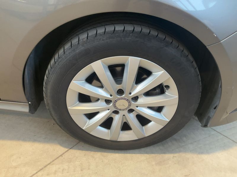 Mercedes-Benz A-Klasse A 180 CDI BlueEfficiency Style 2013 – снимка 11