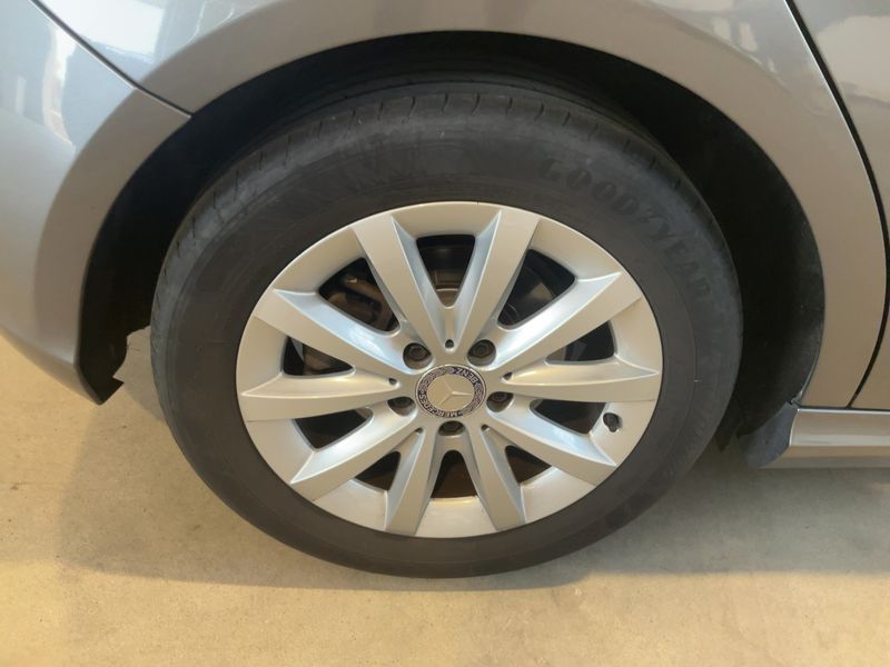 Mercedes-Benz A-Klasse A 180 CDI BlueEfficiency Style 2013 – снимка 9
