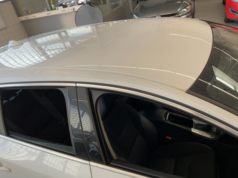 Volvo V60 2.4 D6 Plug-in Hybrid Momentum AWD 2015 – снимка 13