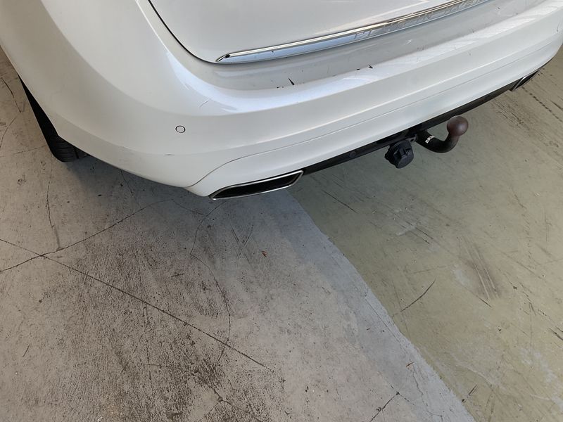 Volvo V60 2.4 D6 Plug-in Hybrid Momentum AWD 2015 – снимка 23