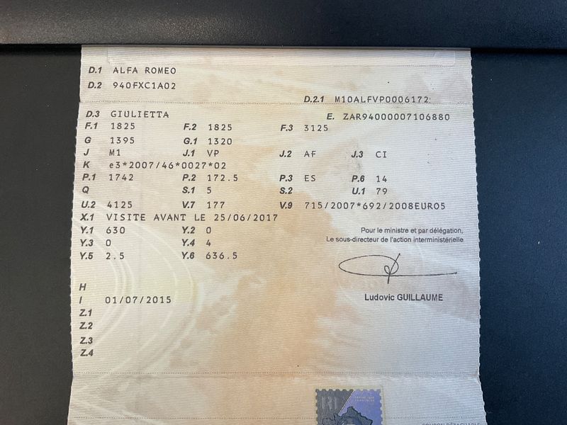 Alfa Romeo Giulietta 1.8 Turbo Quadrifoglio Verde 2011 – снимка 20