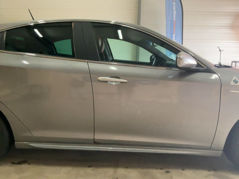 Alfa Romeo Giulietta 1.8 Turbo Quadrifoglio Verde 2011 – снимка 10
