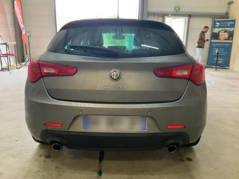 Alfa Romeo Giulietta 1.8 Turbo Quadrifoglio Verde 2011 – снимка 7