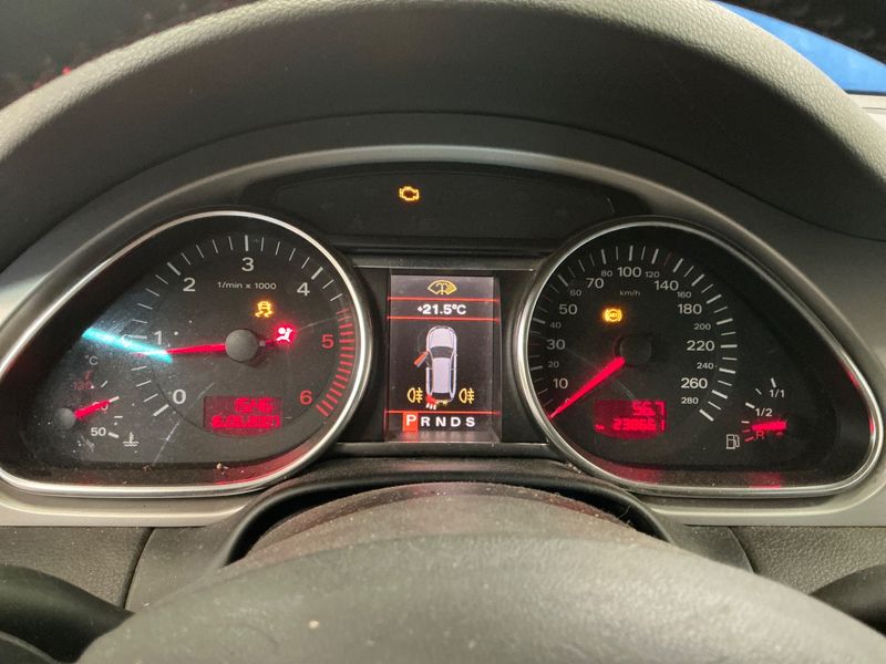 Audi Q7 3.0 V6 TDI quattro 2008 – снимка 46