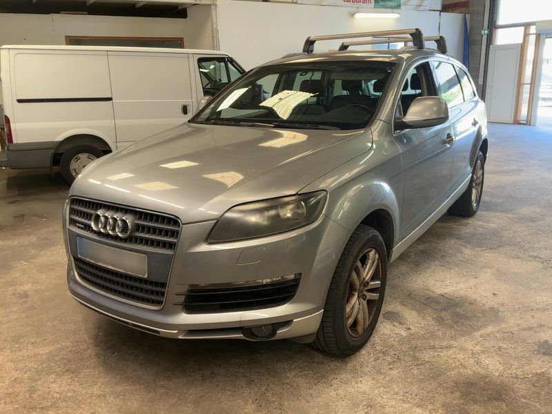 Audi Q7 3.0 V6 TDI quattro 2008 – снимка 1