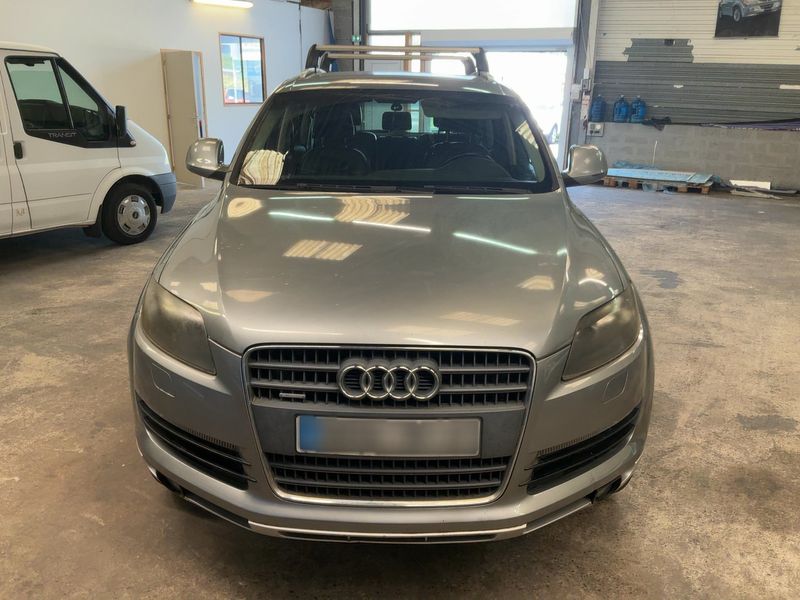 Audi Q7 3.0 V6 TDI quattro 2008 – снимка 14