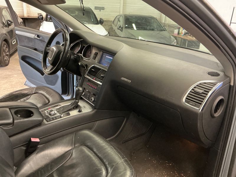 Audi Q7 3.0 V6 TDI quattro 2008 – снимка 44