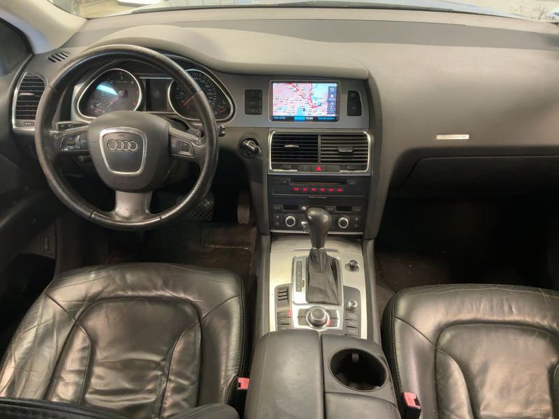 Audi Q7 3.0 V6 TDI quattro 2008 – снимка 17