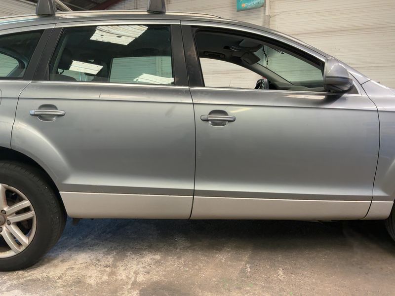 Audi Q7 3.0 V6 TDI quattro 2008 – снимка 10