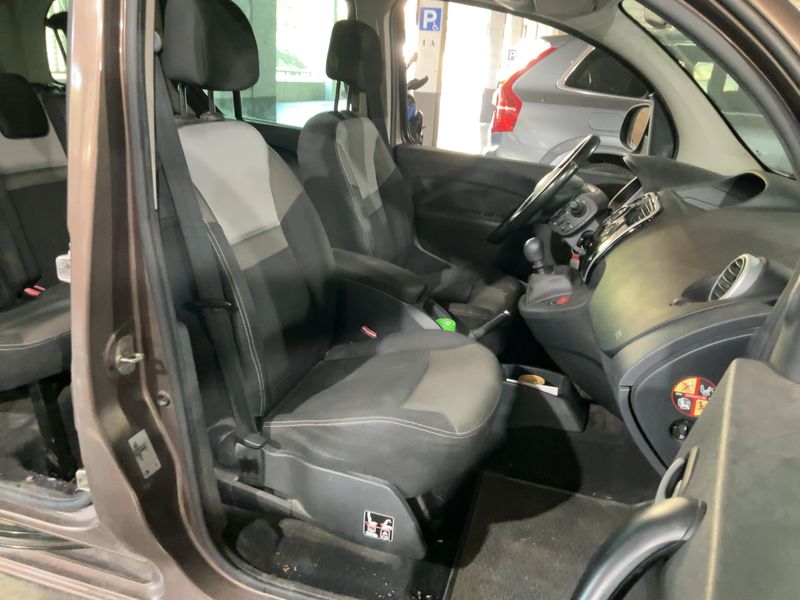Renault Kangoo 1.5 dCi Extrem 2017 – снимка 16