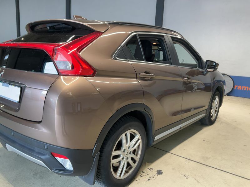 Mitsubishi Eclipse Cross 1.5 T-MIVEC Top 4WD 2019 – снимка 8