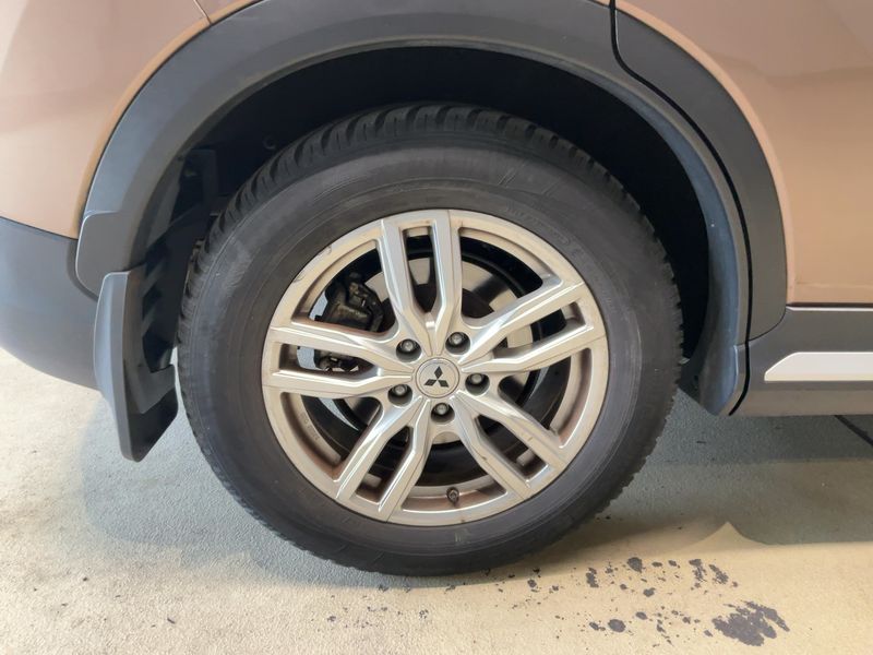 Mitsubishi Eclipse Cross 1.5 T-MIVEC Top 4WD 2019 – снимка 9