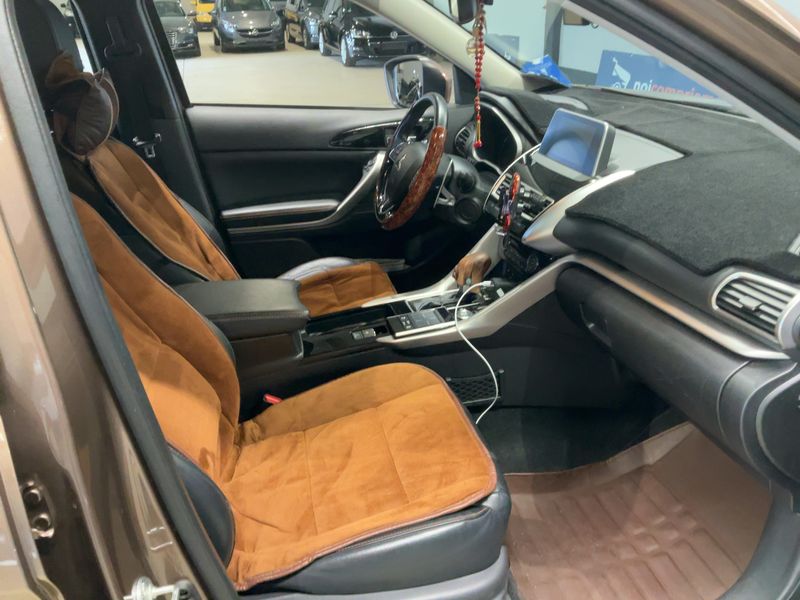 Mitsubishi Eclipse Cross 1.5 T-MIVEC Top 4WD 2019 – снимка 17
