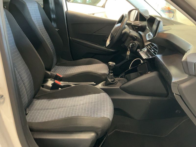 Peugeot 208 1.5 Blue-HDi Premium 2022 – снимка 16