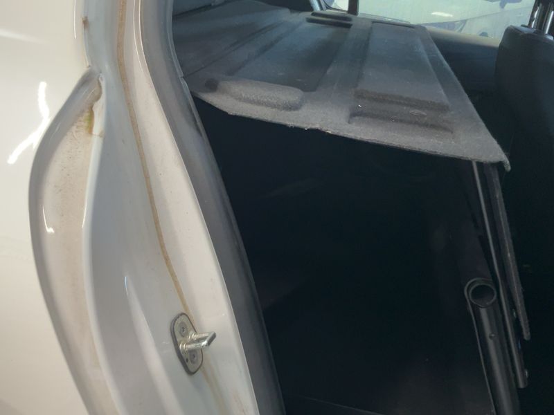 Peugeot 208 1.5 Blue-HDi Premium 2022 – снимка 19