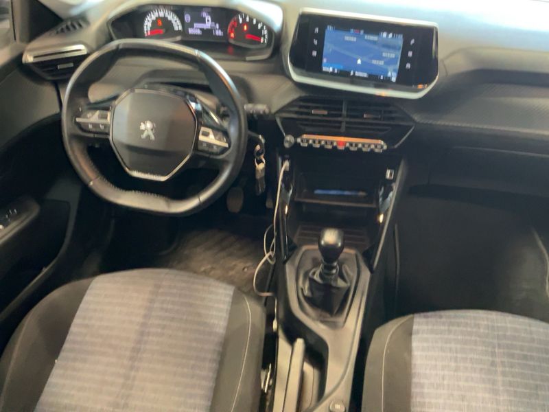 Peugeot 208 1.5 Blue-HDi Premium 2022 – снимка 17