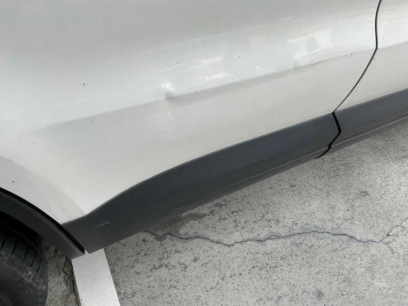 Volkswagen Tiguan 2.0 TDI Sport 2010 – снимка на щета 42