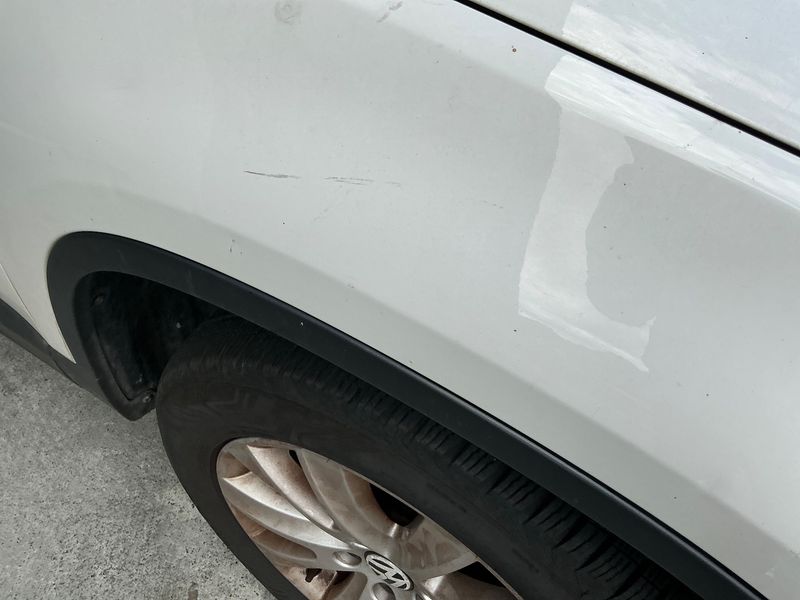 Volkswagen Tiguan 2.0 TDI Sport 2010 – снимка на щета 41
