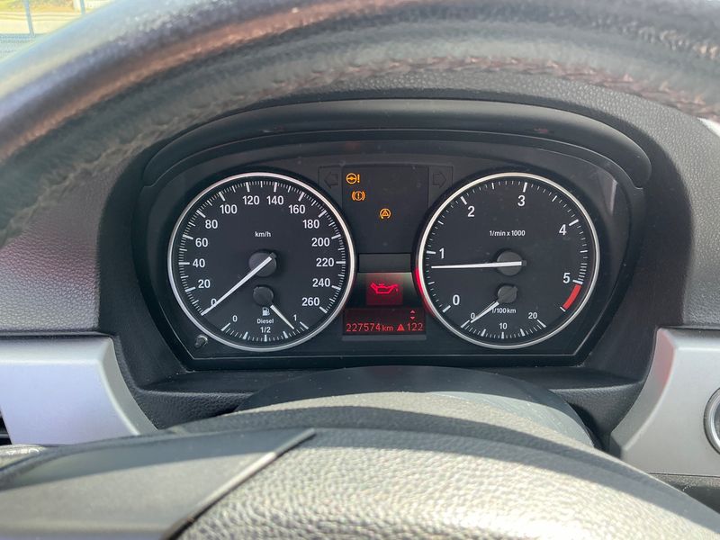 BMW 3er 316d Première 2010 – снимка 4
