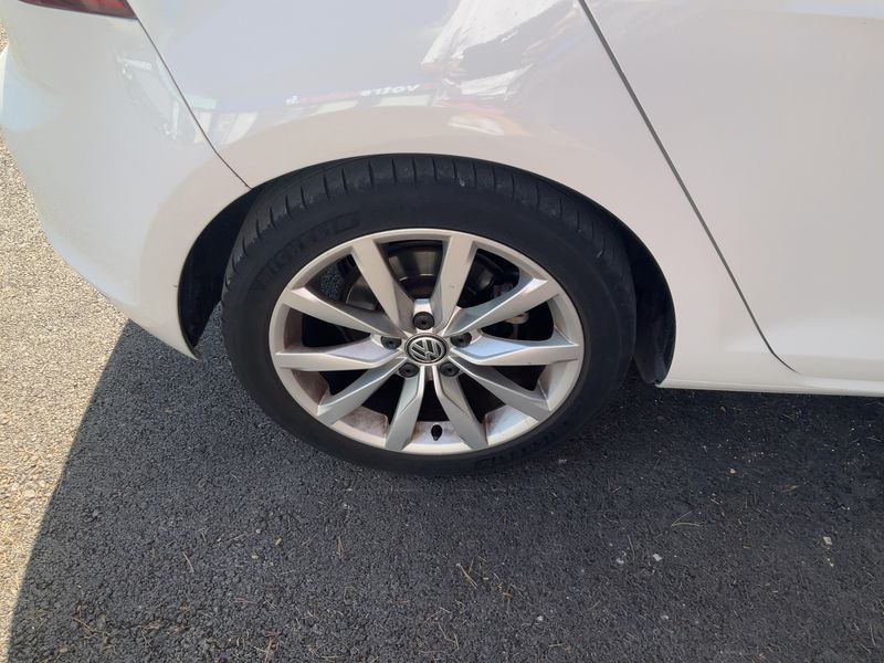 Volkswagen Golf VII 2.0 TDI Carat BlueMotion Tech 2015 – снимка 9
