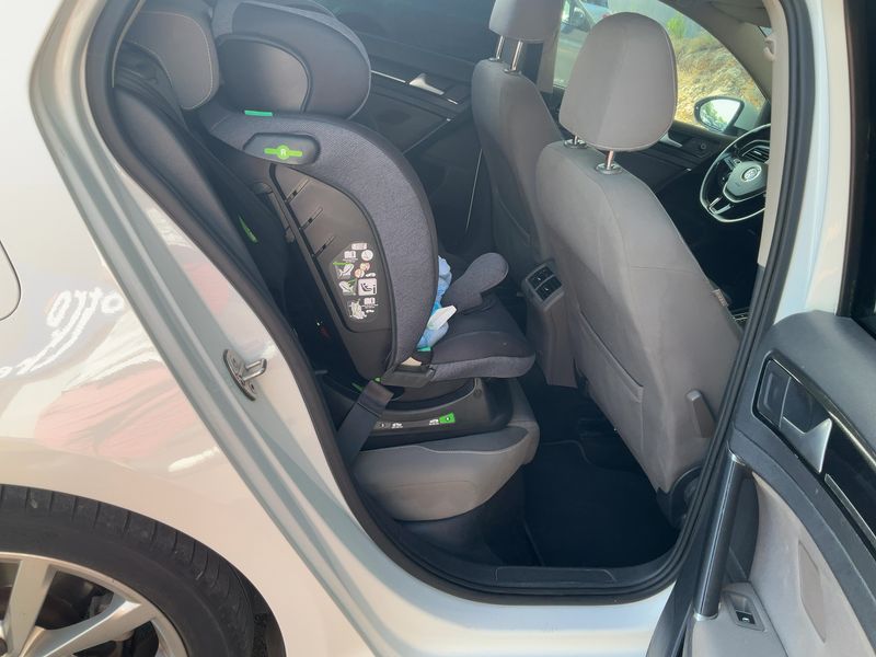 Volkswagen Golf VII 2.0 TDI Carat BlueMotion Tech 2015 – снимка 20