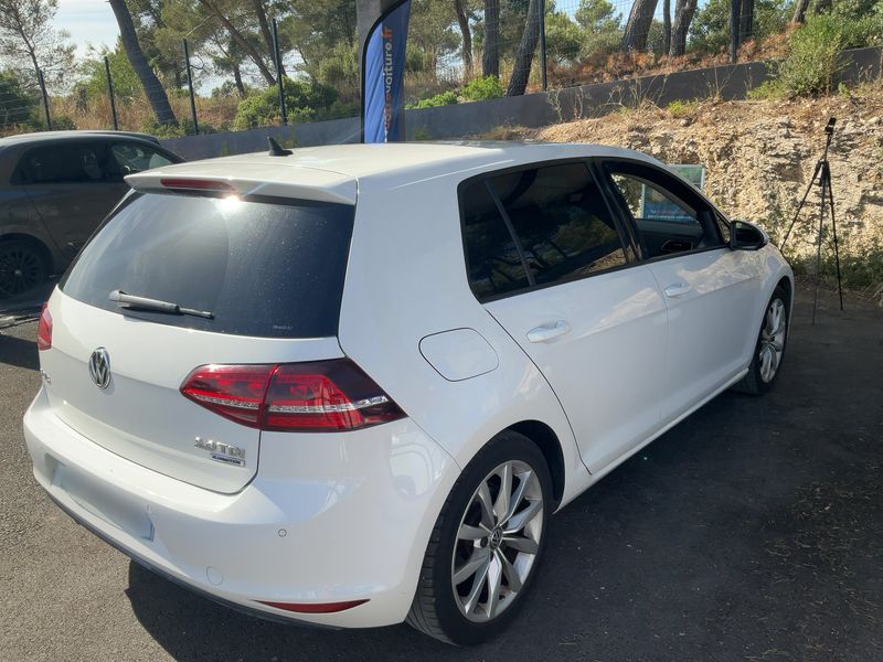 Volkswagen Golf VII 2.0 TDI Carat BlueMotion Tech 2015 – снимка 8