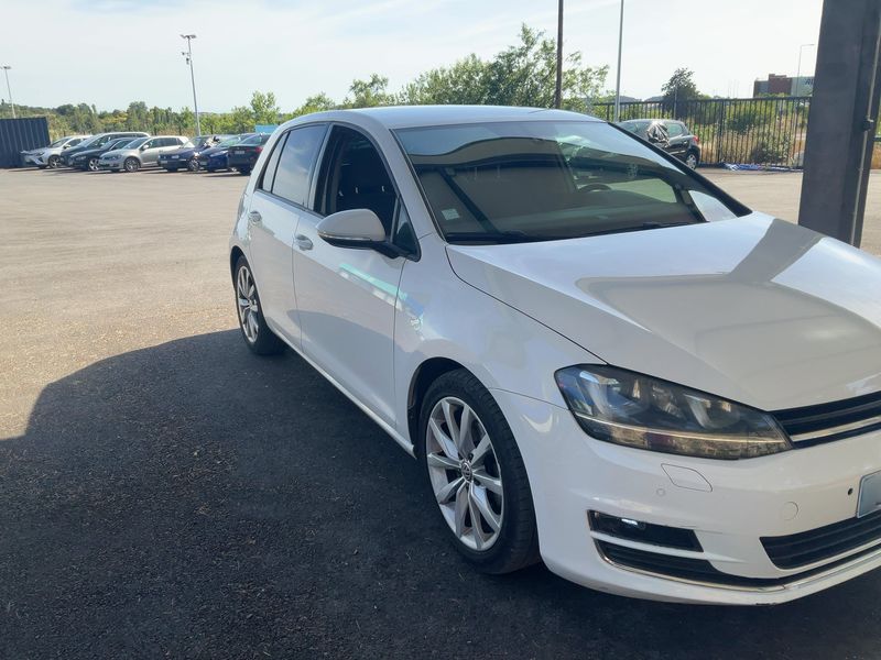 Volkswagen Golf VII 2.0 TDI Carat BlueMotion Tech 2015 – снимка 12
