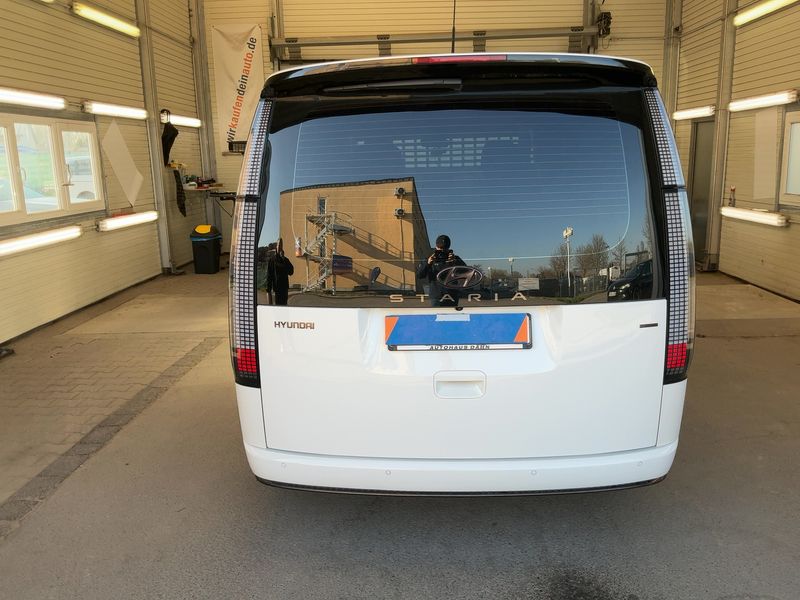 Hyundai Staria 2.2 CRDi Signature 4WD 2022 – снимка 7