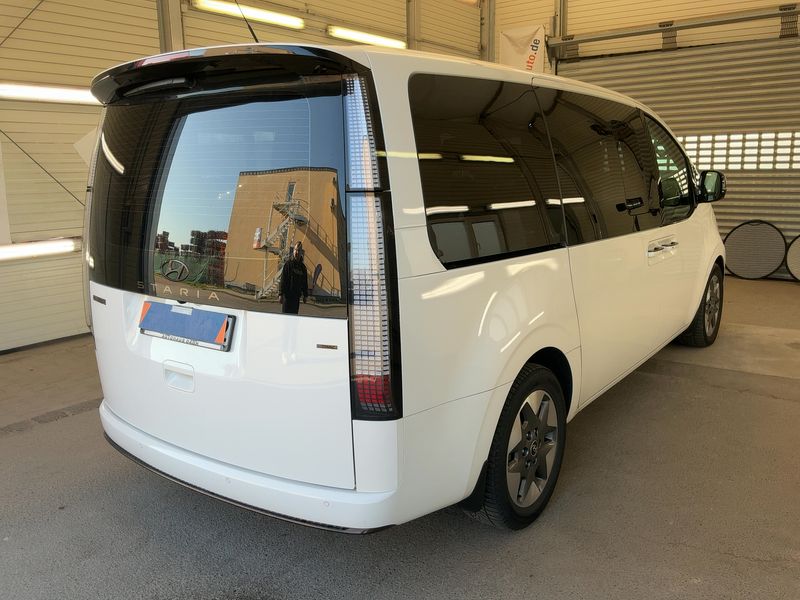 Hyundai Staria 2.2 CRDi Signature 4WD 2022 – снимка 8