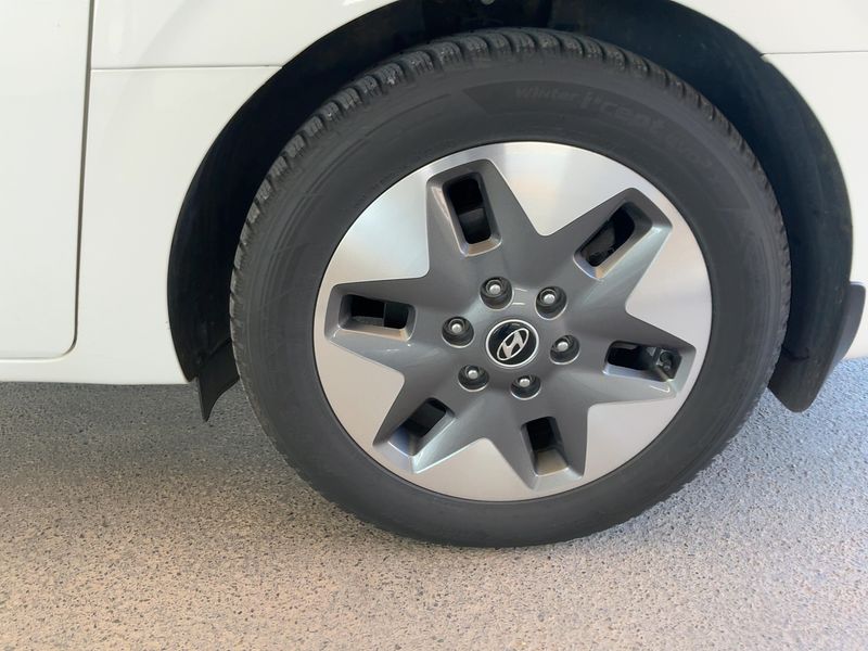 Hyundai Staria 2.2 CRDi Signature 4WD 2022 – снимка 5