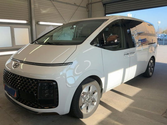 Hyundai Staria 2.2 CRDi Signature 4WD 2022 – снимка 1