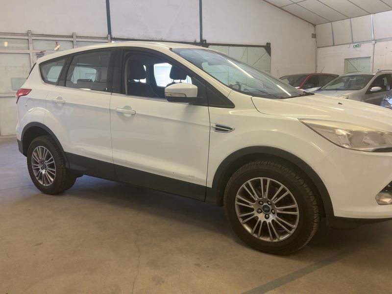 Ford Kuga 2.0 TDCi Titanium 2013 – снимка 12