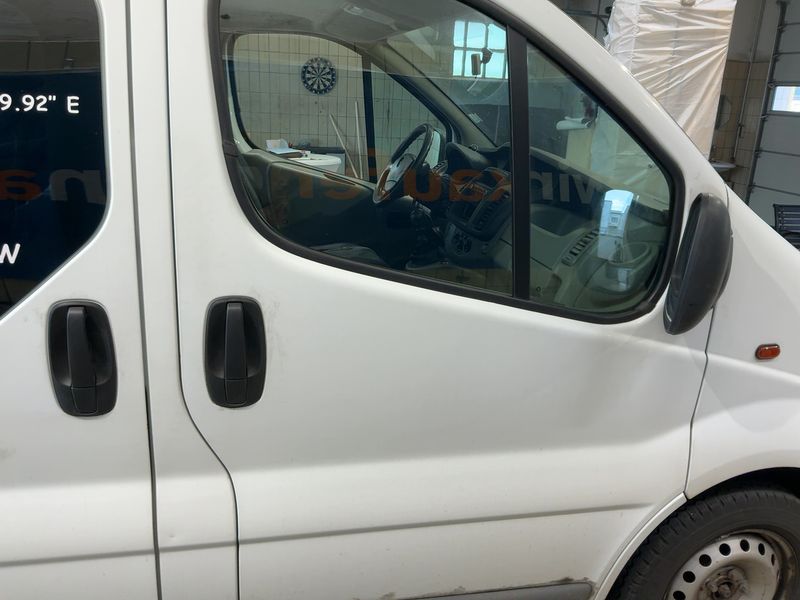 Opel Vivaro 2.0 CDTI Kombi L1H1 2,7t 2013 – снимка 10