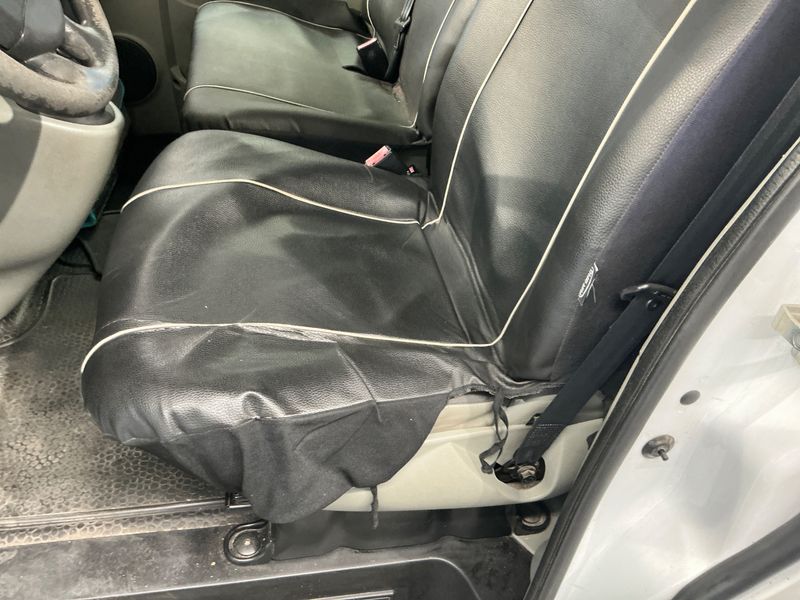 Opel Vivaro 2.0 CDTI Kombi L1H1 2,7t 2013 – снимка 39