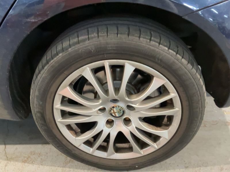 Alfa Romeo Alfa 159 2.0 JTDM Sport 2011 – снимка 5