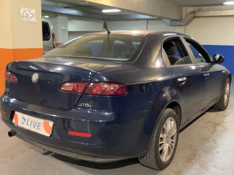 Alfa Romeo Alfa 159 2.0 JTDM Sport 2011 – снимка 8