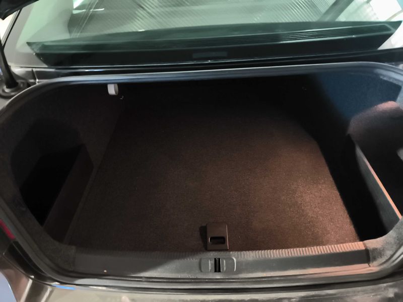 Volkswagen Passat 2.0 TDI Sportline 2005 – снимка 9
