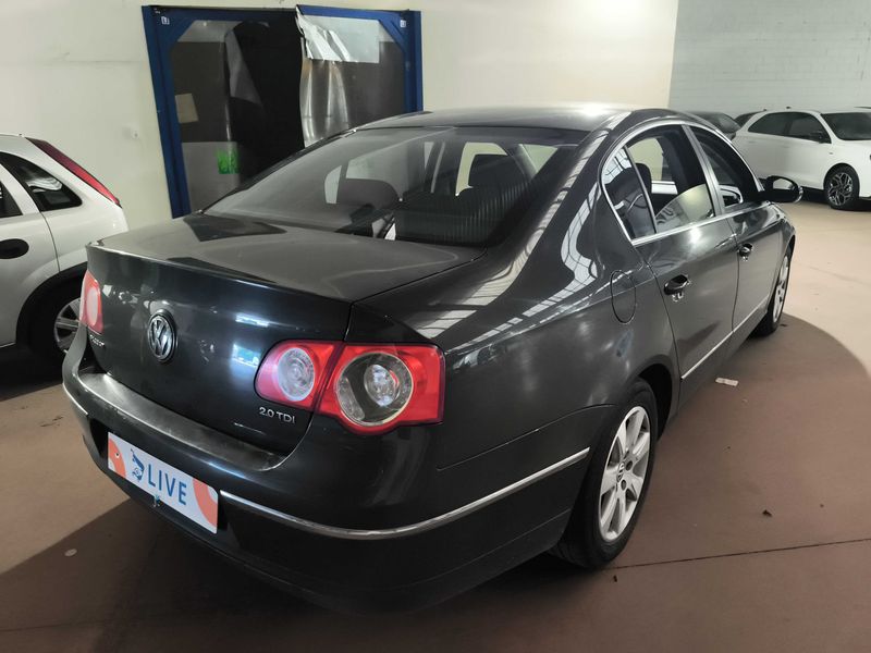 Volkswagen Passat 2.0 TDI Sportline 2005 – снимка 5