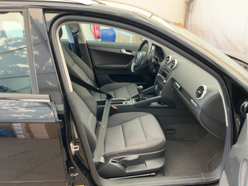 Audi A3 Sportback 1.4 TFSI Attraction 2011 – снимка 16