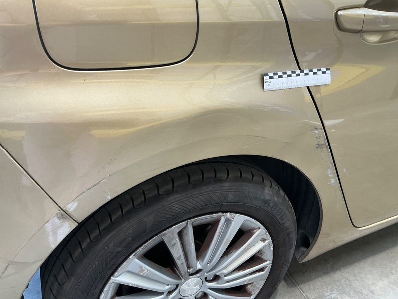Peugeot 308 1.2 e-THP Allure 2017 – снимка 23