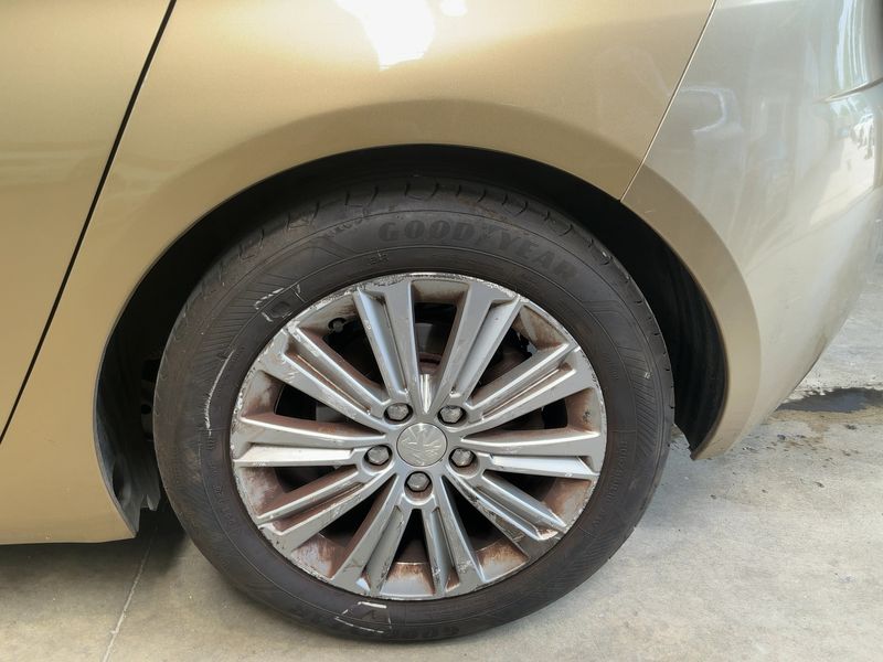 Peugeot 308 1.2 e-THP Allure 2017 – снимка 5