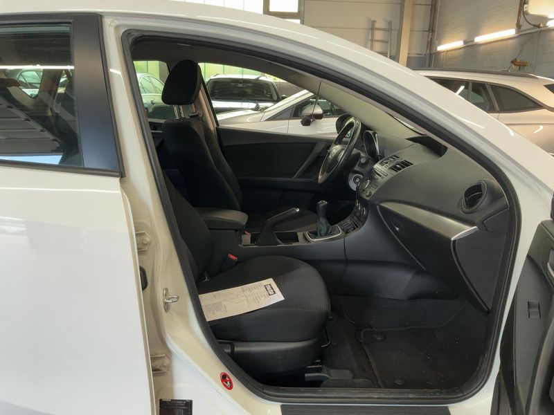 Mazda 3 1.6 Edition 2013 – снимка 17