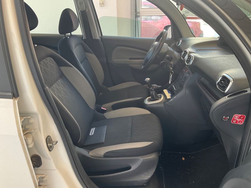 Citroen C3 Picasso 1.4 VTi Seduction 2012 – снимка 3