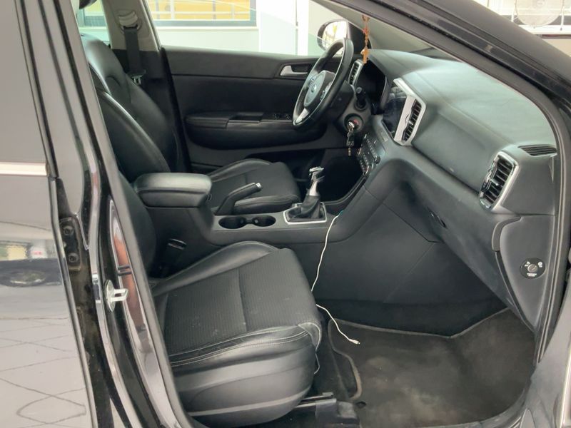 Kia Sportage 1.7 CRDi Class 2WD 2016 – снимка 16