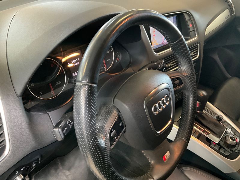 Audi Q5 3.0 V6 TDI quattro 2012 – снимка 24