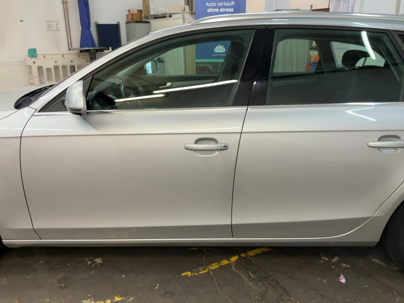 Audi A4 1.8 TFSI Attraction 2009 – снимка 4